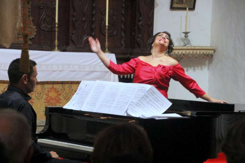 Momento del concierto de Fátima Naranjo y Francisco Sosa