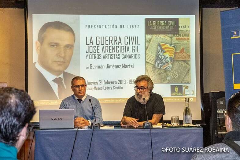 Momento del acto de anoche en la Casa-Museo León y Castillo (Foto Miguel Ángel Suárez)
