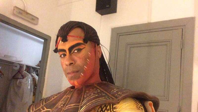 Javier Toca preparado para interpretar uno de los personajes de El Rey León (Foto Multimedia)