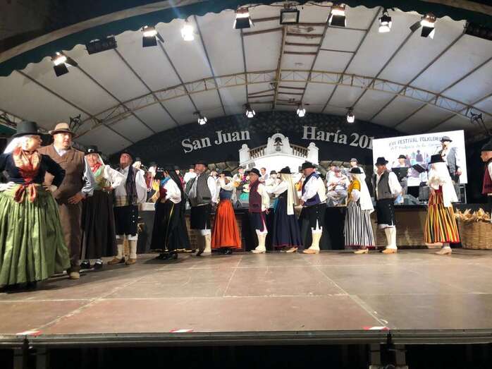 Ambas formaciones actuaron en las fiestas de San Juan Bautista de Haría (Foto TA)