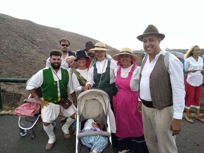 El concejal Servando González, en la romería de Los Dolores de Mancha Blanca, en Lanzarote (Foto TA)