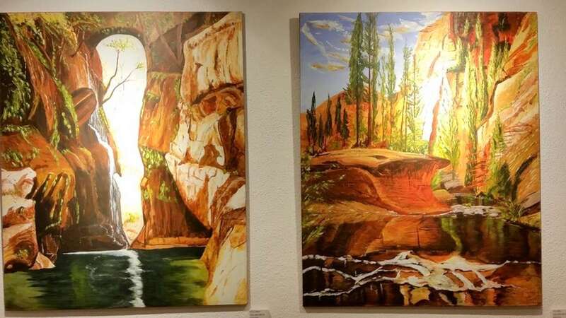 Cuadros de la muestra pictórica que se exhibe en el Teatro Municipal de Telde (Foto TA)