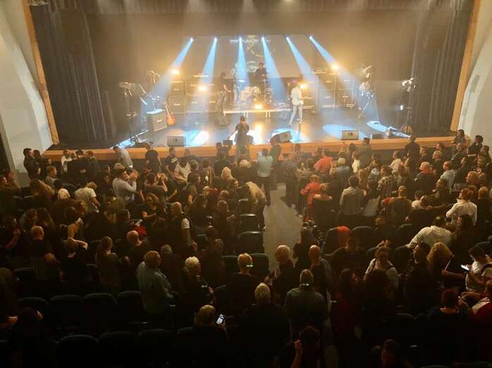 Momento del concierto de anoche en el Teatro de Telde (Foto TA)
