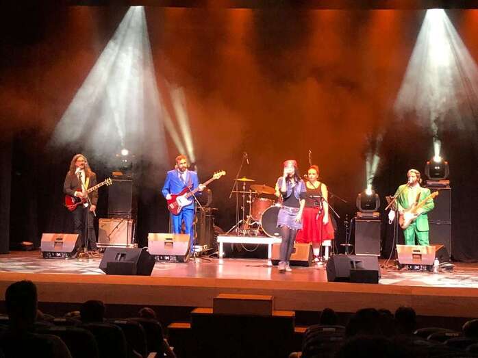 El espectáculo se celebró a las 12 del mediodía/TA.