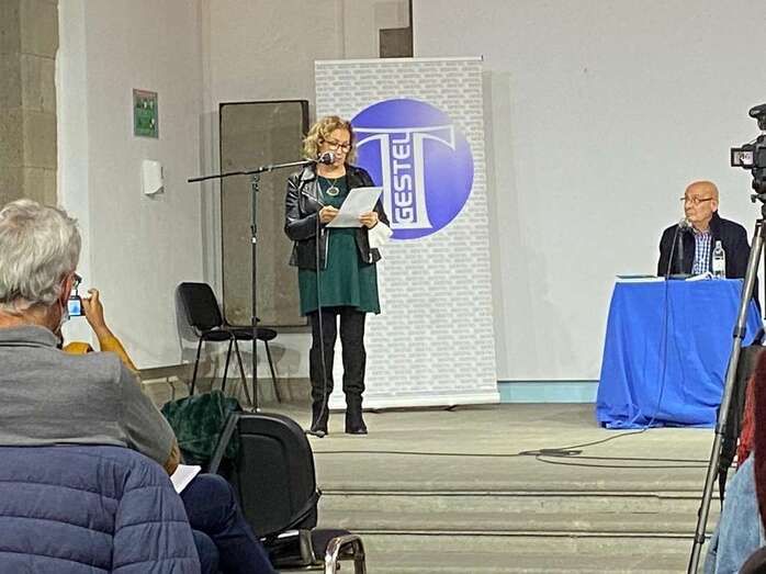 Momento del acto de esta noche/TA.