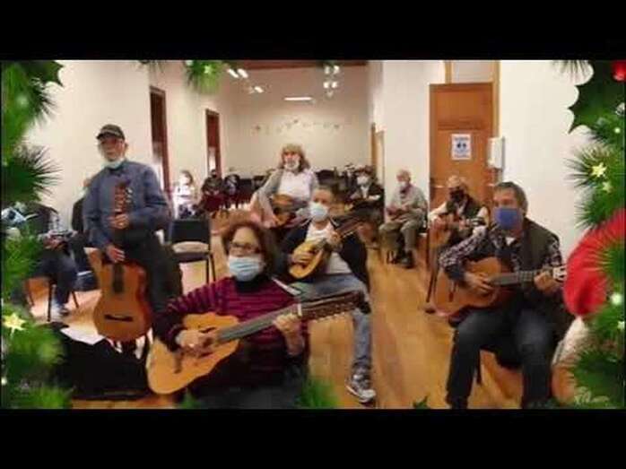 Ensayo del grupo en la Casa Condal/TA.