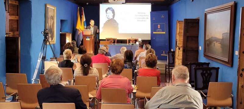 Imagen de la conferencia / TA