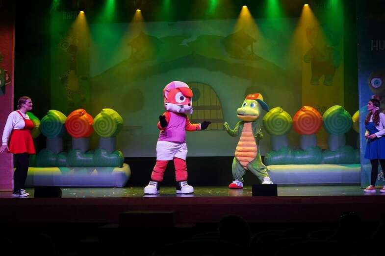 Momento del espectáculo de este mediodía en Telde/TA.