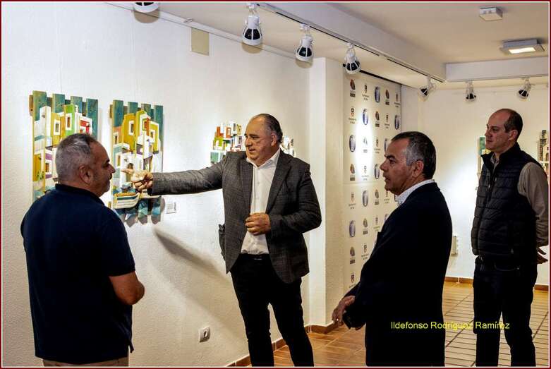 La exposición se exhibe en el Teatro Municipal de Telde/Ildefonso Rodríguez.