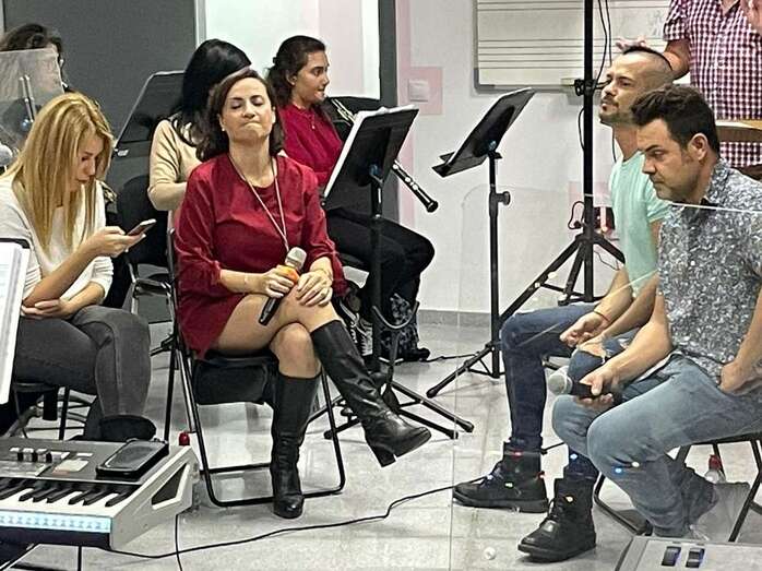 Momento del ensayo de esta tarde-noche del espectáculo/TA.