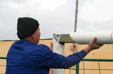 Trabajo en la cancha (Foto TA)
