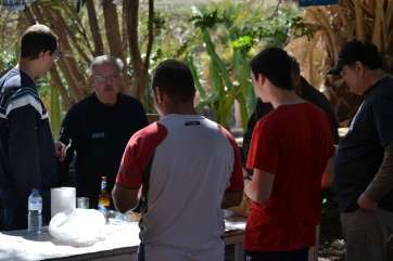 Tras las prácticas de las modalidades se procedió a un asadero (Foto TA)