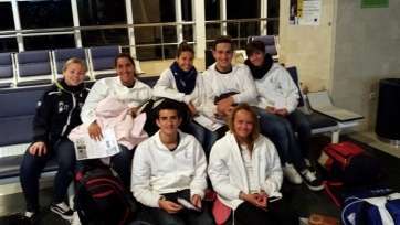 Verónica Navarro, con sus compañeros de equipo (Foto TA)