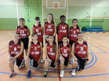 Formación del Lude Básket Tara, equipo anfitrión del torneo (Foto: TA)