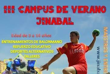 Cartel del campus veraniego (Foto: TA)