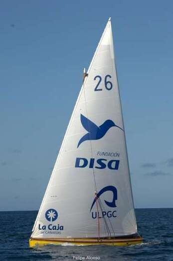 Embarcación del Roque Nublo (Foto: Felipe Alonso)