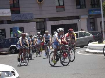 Ciclistas de Telde en una prueba celebrada en la ciudad (Foto: TA)
