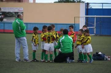 Actividad deportiva de los pequeños jugadores (Foto TA)
