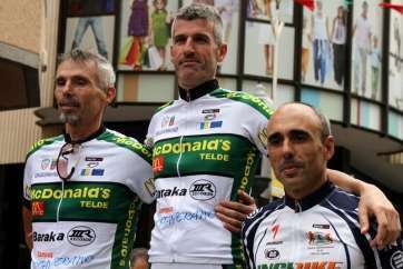 Imagen de archivo de ciclistas del Club McDonalds Telde (Foto TA)