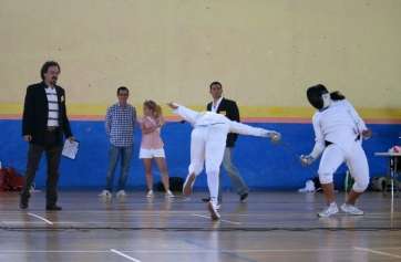 El concejal Pablo Rodríguez, en el Campeonato de Canarias de Esgrima celebrado este domingo en Telde (Foto TA)