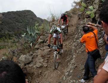 Francisco Pérez, en una prueba de ciclismo (Foto TA)