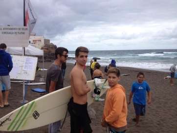 Jóvenes que iban a participar en la prueba (Foto TA)