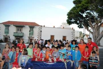 Ganadores del torneo (Foto TA)