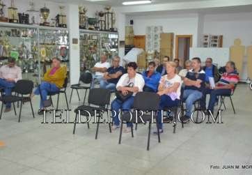 Asistentes a la asamblea (Foto Juan M. Morán-Teldedeporte.com)