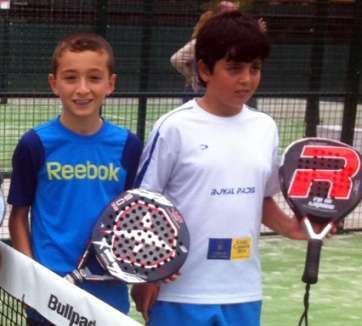 Alejandro Amador y un compañero, en una imagen de archivo (Foto TA)