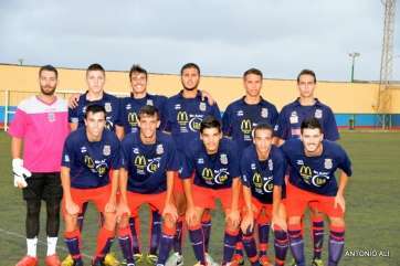 Formación del Juvenil Nacional de la UD Telde (Foto Antonio Alí)