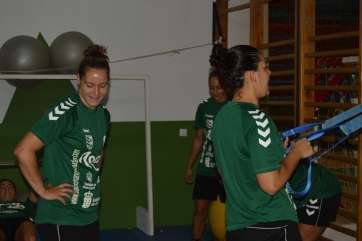 Las jugadoras este jueves en el gimnasio (Foto CB Remudas)