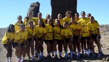 El equipo teldense en El Roque Nublo (Foto TA)