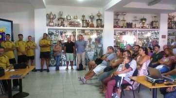 Momento del acto de presentación (Foto TA)