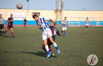 Imagen del partido (Foto Lanzarotedeportiva.com)