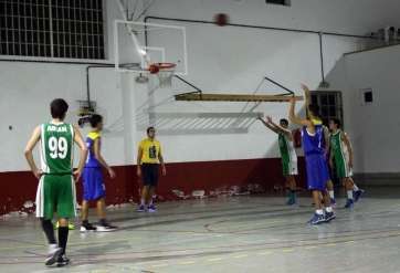 Imagen del encuentro del cadete del Telde Basket Tara frente al CB Valsequillo (Foto TA)