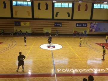 Momento inicial del partido (Foto TA)