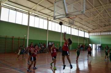 Partido del equipo femenino del TBT, este fin de semana (Foto TA)