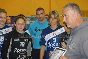 Paco Santana, entrenador del Rocasa (Foto TA)