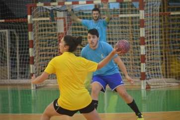 Momento del partido (Foto TA)