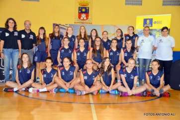 Uno de los equipos del Club Baloncesto Telde (Foto Antonio Alí)