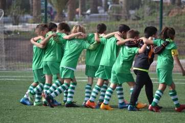 Un partido de fútbol base en Telde (Foto TA)