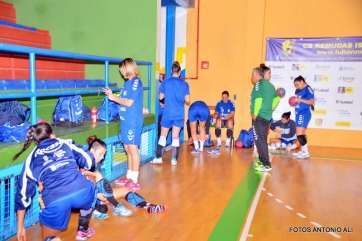 El equipo de Francisco Santana, en un entrenamiento (Foto Antonio Alí)