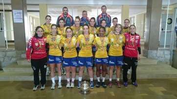 Plantilla del Rocasa, con la medalla de oro (Foto CB Remudas IGC)