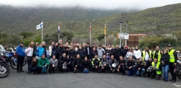 Participantes en la gira motera (Foto TA)