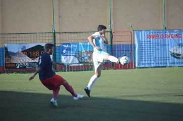 Acción teldense ante la UD Ibarra hace tres semanas (Foto TA)