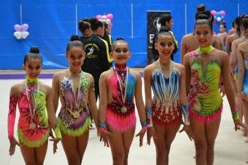 Las cinco gimnastas del club pasaron a la final (Foto Facebook CGR Attenya Telde)