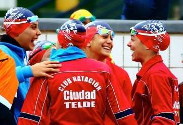 Nadadores del club Faynagua Ciudad de Telde (Foto TA)