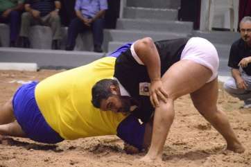 Gutiérrez estuvo a punto de caer eliminado en esta acción, pero no llegó a apoyar el brazo (Foto TA)