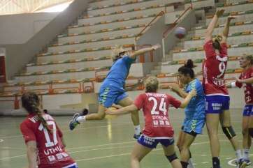 María Luján busca el gol en el partido de este miércoles (Foto TA)