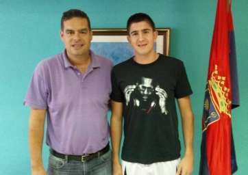 Diego Ojeda, junto a Alberto Artiles (Foto TA)